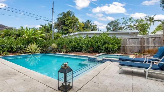 1621 N Victoria Park Rd, Fort Lauderdale, Florida 33305, USA
