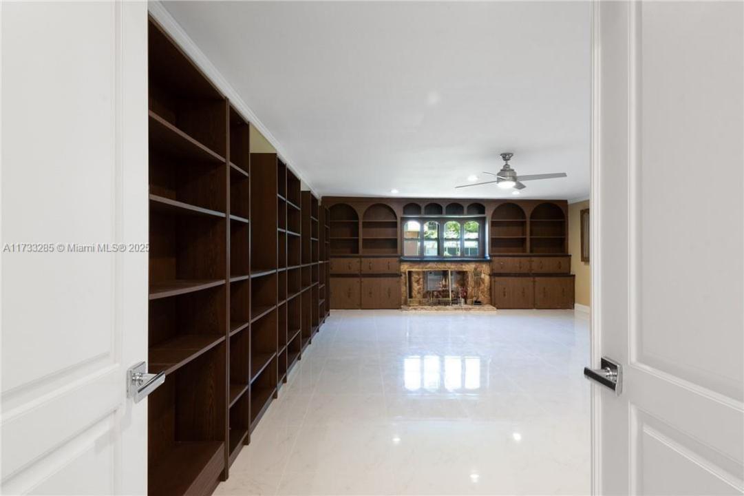 9106 NW 72nd Ct, Tamarac, فلوريدا 33321, الولايات المتحدة