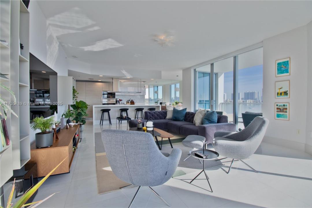 17111 Biscayne Blvd 410, North Miami Beach, فلوريدا 33160, الولايات المتحدة