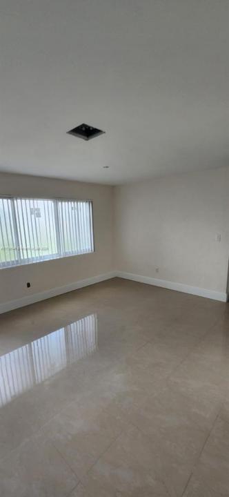 20765 NW 38th Ave 0, Miami Gardens, Floryda 33055, USA