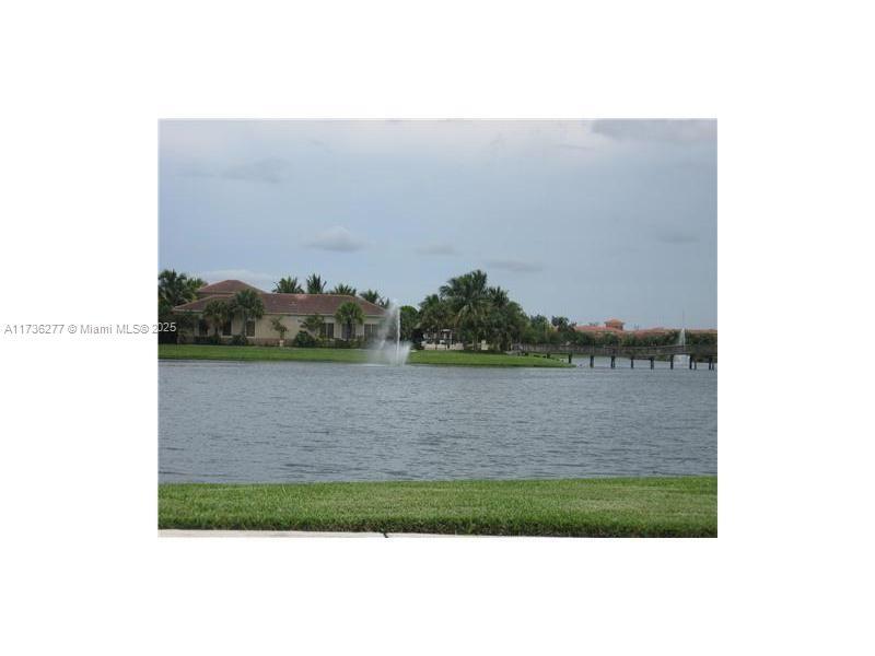 2494 Centergate Dr 103, Miramar, Флорида 33025, Соединенные Штаты