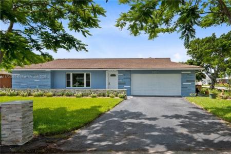 9106 NW 72nd Ct, Tamarac, Florida 33321, USA