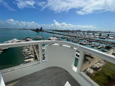 1717 N Bayshore Dr A-1231, Miami, Florida 33132, USA