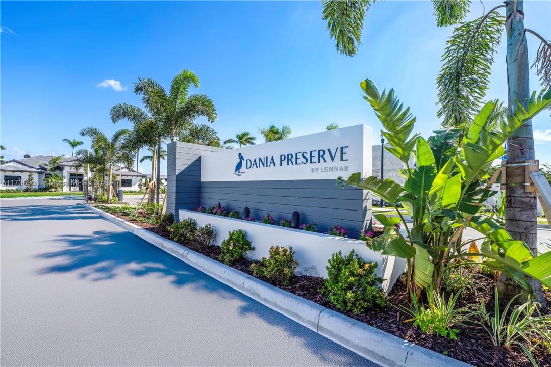 4941 Peacock Way 5838, Dania Beach, Florida 33312, Estados Unidos