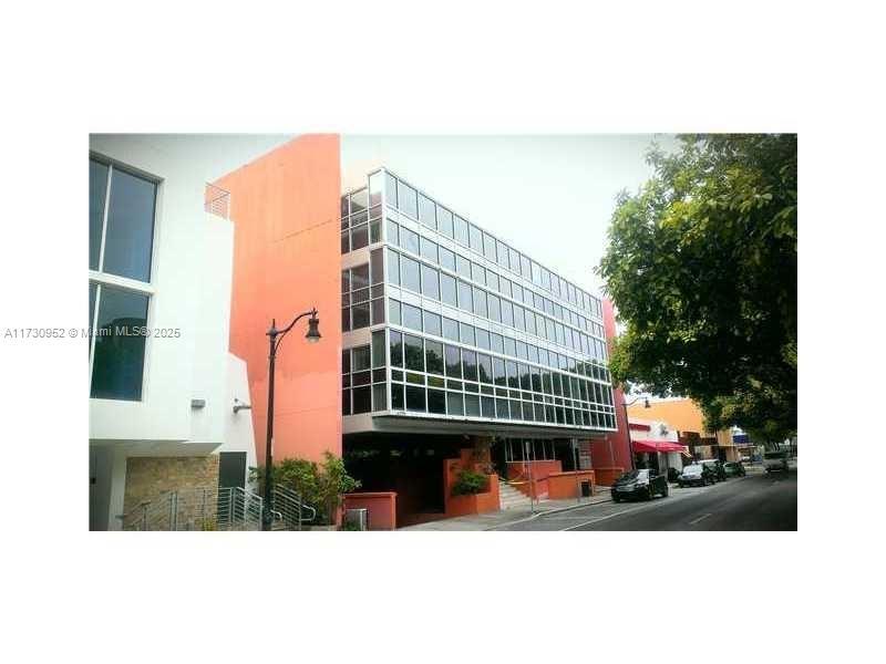 1385 SW 22 203, Coral Gables, Florida 33145, Stati Uniti