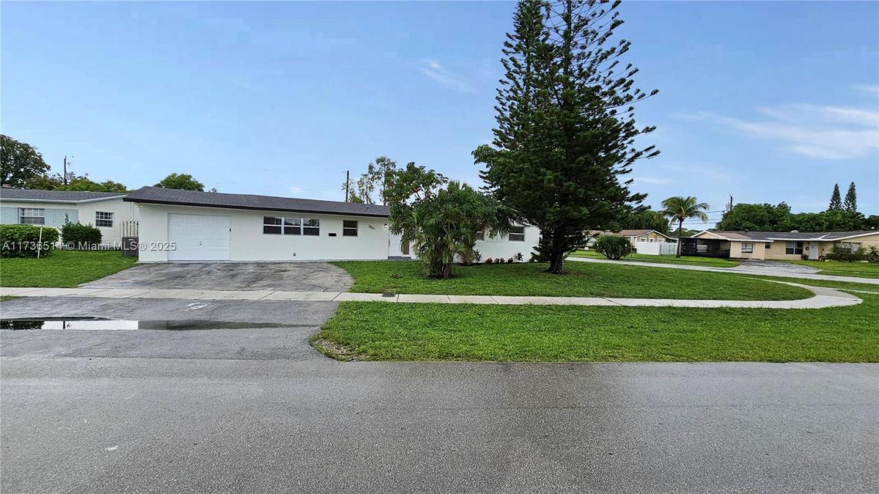 3801 NW 6th St, Lauderhill, 佛羅里達州 33311, 美國