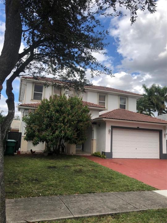 8767 NW 139th Ter, Miami Lakes, Flórida 33018, Estados Unidos