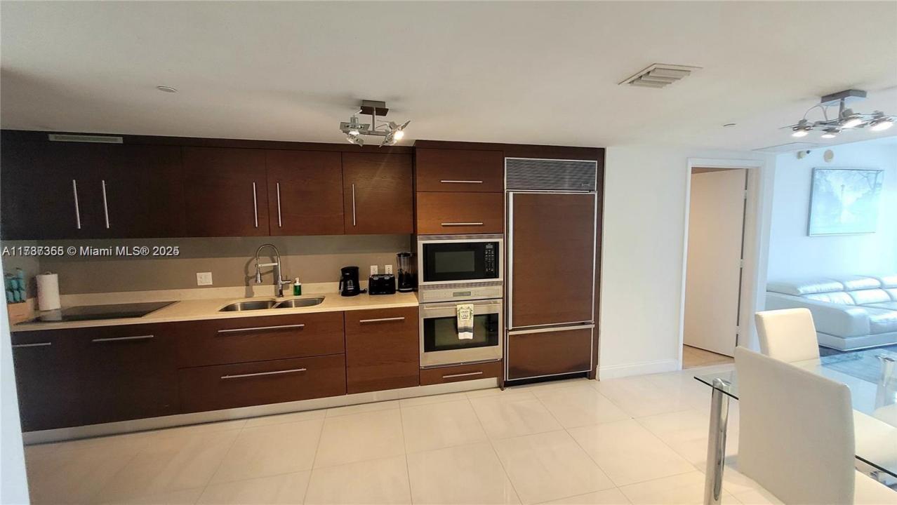 485 Brickell Ave 2311, Miami, פלורידה 33131, ארצות הברית של אמריקה 