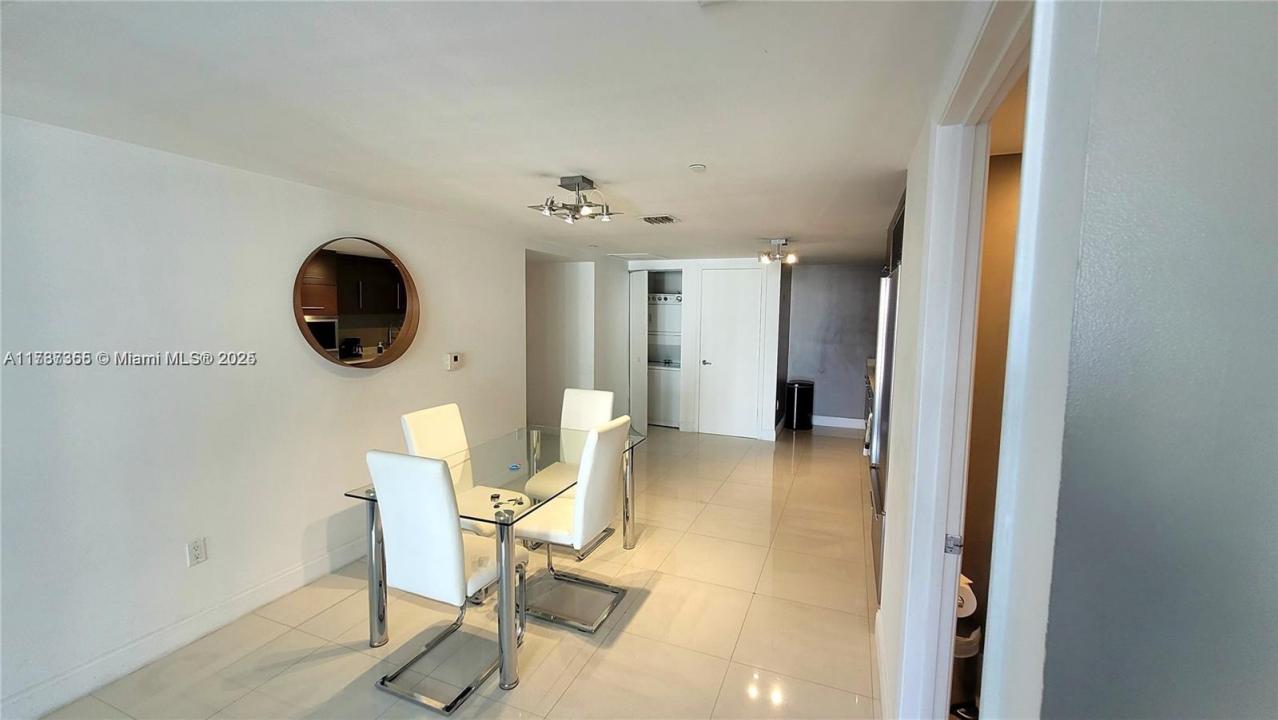 485 Brickell Ave 2311, Miami, פלורידה 33131, ארצות הברית של אמריקה 