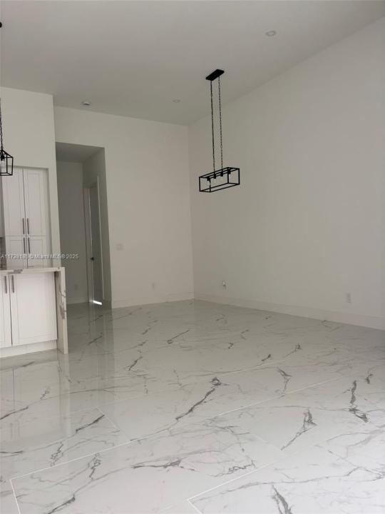 2717 NW 42nd Ave, Cape Coral, フロリダ 33993, アメリカ合衆国