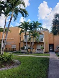 17911 NW 68th Ave M104, Hialeah, Florida 33015, USA