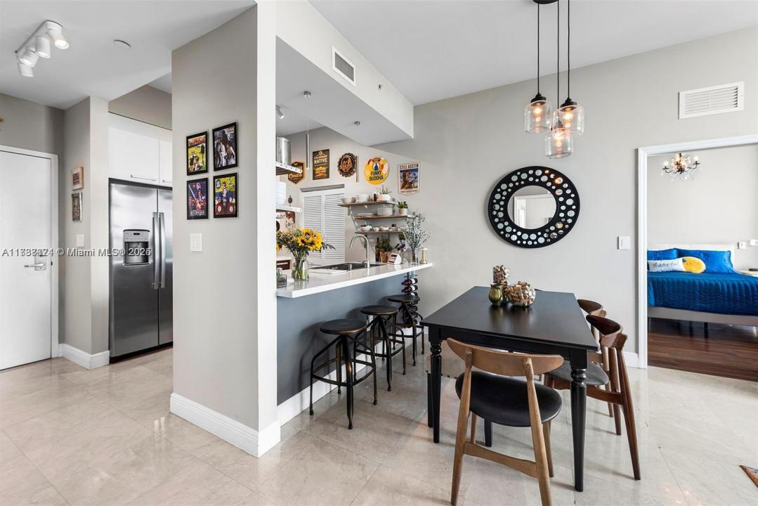 2525 SW 3rd 906, Miami, Florida 33129, Estados Unidos