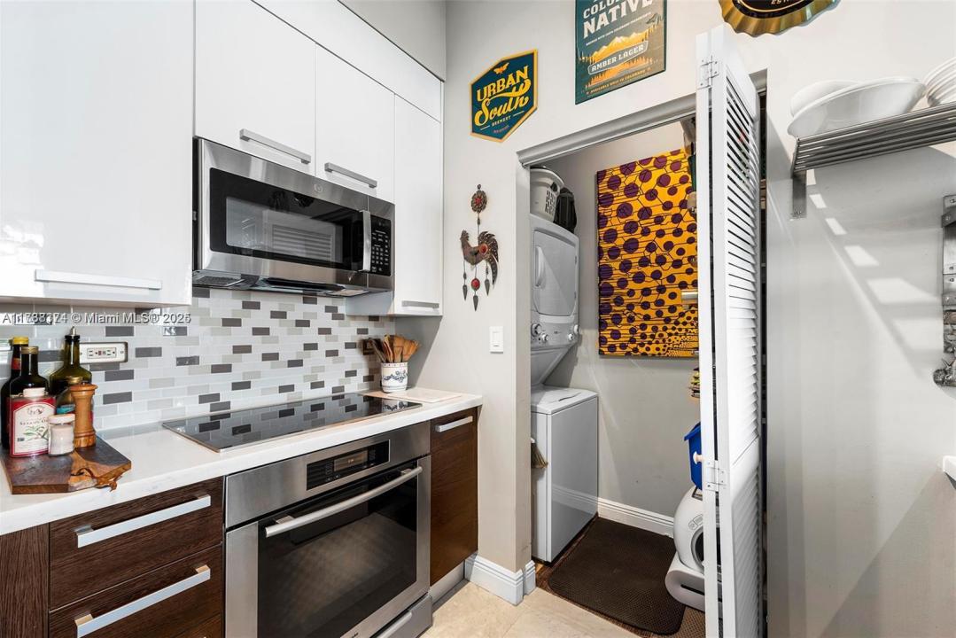 2525 SW 3rd 906, Miami, Florida 33129, Estados Unidos