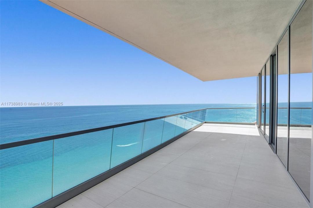 18501 Collins Ave 2704, Sunny Isles Beach, Florida 33160