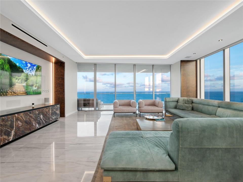18501 Collins Ave 2704, Sunny Isles Beach, Florida 33160
