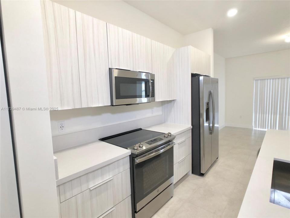 7925 NW 104th Ave 25, Doral, フロリダ 33178, アメリカ合衆国