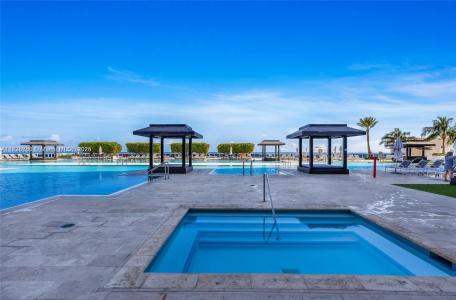 1830 S Ocean Dr 2209, Hallandale Beach, Florida 33009, USA