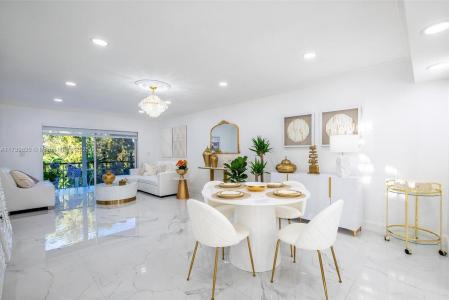 300 S Hollybrook Dr 310, Pembroke Pines, Florida 33025, USA