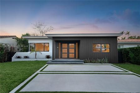9048 Dickens Ave, Surfside, Florida 33154, USA