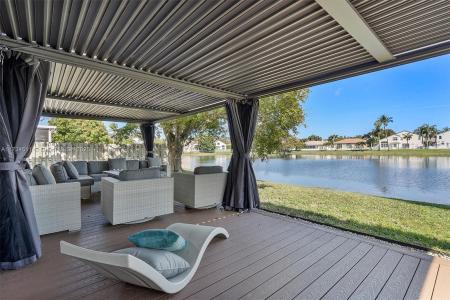 5312 SW 34th Way, Hollywood, Florida 33312, USA