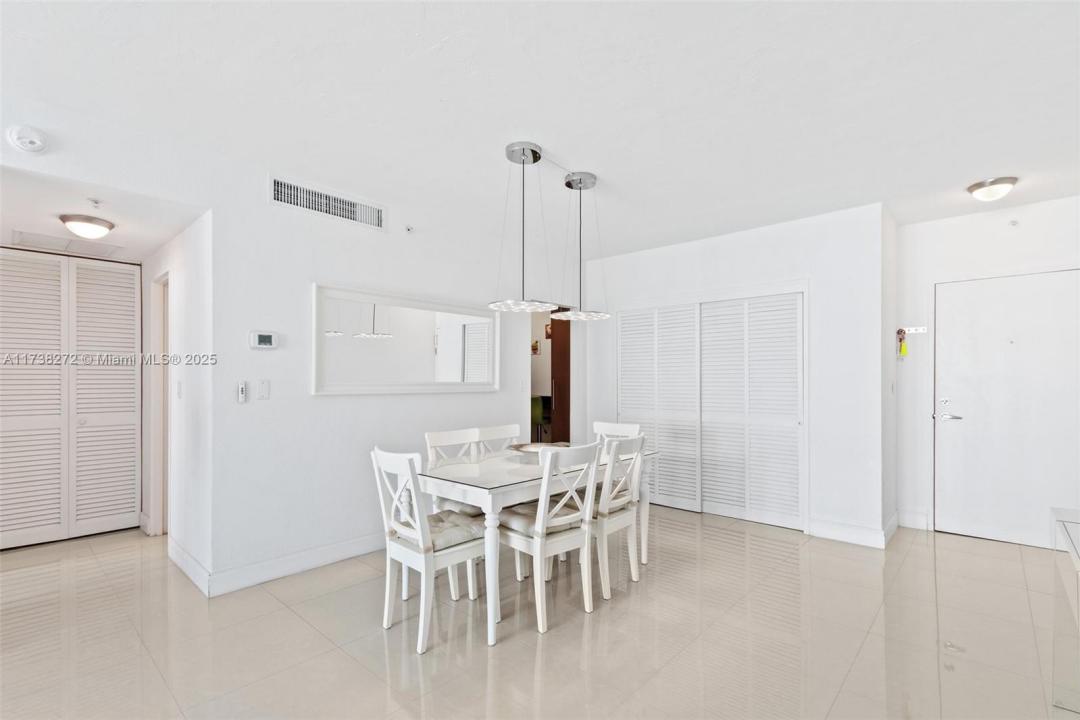 3001 S Ocean Dr 647, Hollywood, Florida 33019, Stati Uniti