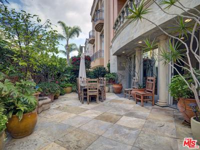 Channel Pointe Mall, Marina Del Rey, California 90292