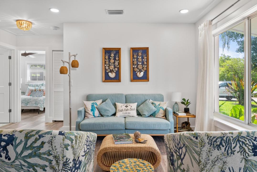 517 Gulf Road, NORTH PALM BEACH VILLAGE, North Palm Beach, Floryda 33408, USA
