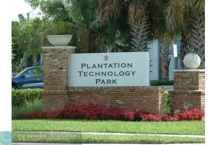 6761 W Sunrise Blvd 19, Plantation, Florida 33313, Estados Unidos