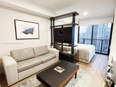398 NE 5th St 2712, Miami, Florida 33132, USA