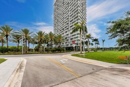 2000 Metropica Way 2307, Sunrise, Florida 33323, USA