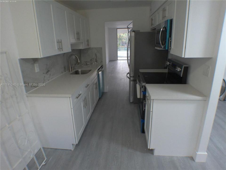 2601 NW 48th Ter 241, Lauderdale Lakes, Floryda 33313, USA