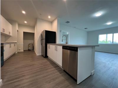 2311 NW 22nd Ave 201, Miami, Florida 33142, USA