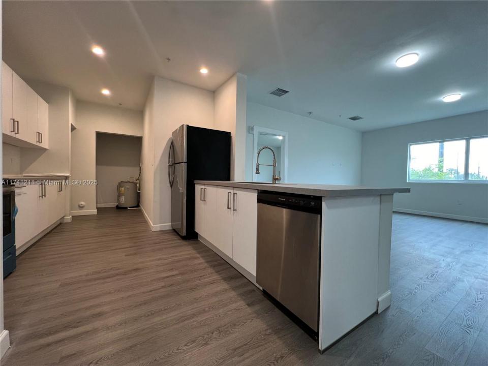 2311 NW 22nd Ave 201, Miami, Flórida 33142, Estados Unidos