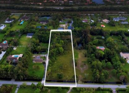 14010 Mustang Trl, Southwest Ranches, Floride 33330, États-Unis