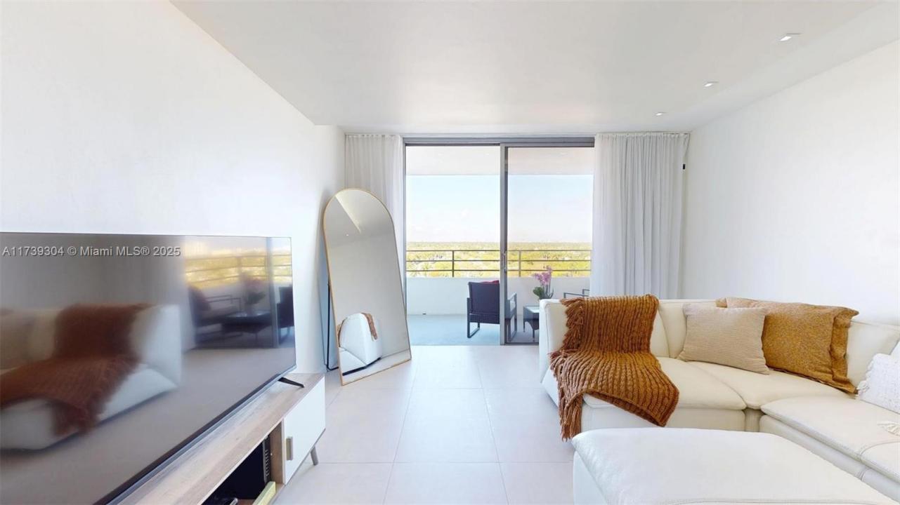 600 N Three Islands Blvd 803, Hallandale Beach, فلوريدا 33009, الولايات المتحدة
