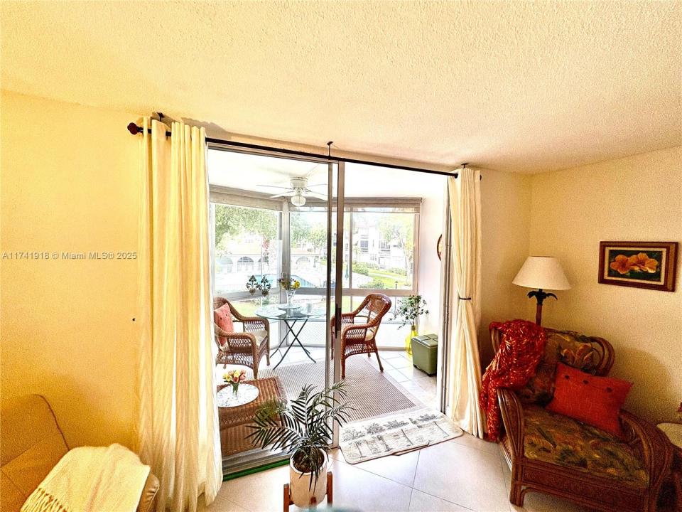 1040 SE 4th Ave 231, Deerfield Beach, Florida 33441, Amerika Birleşik Devletleri