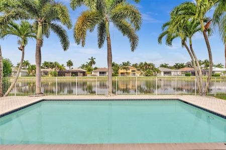 18579 Harbor Light Way, Boca Raton, Florida 33498, USA