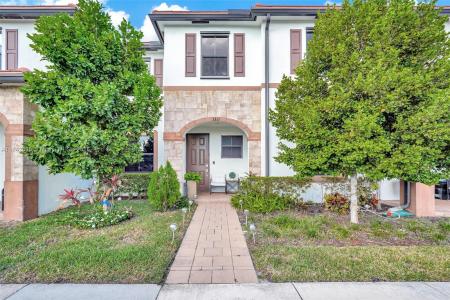 3321 W 105th Pl 3321, Hialeah, Florida 33018, USA