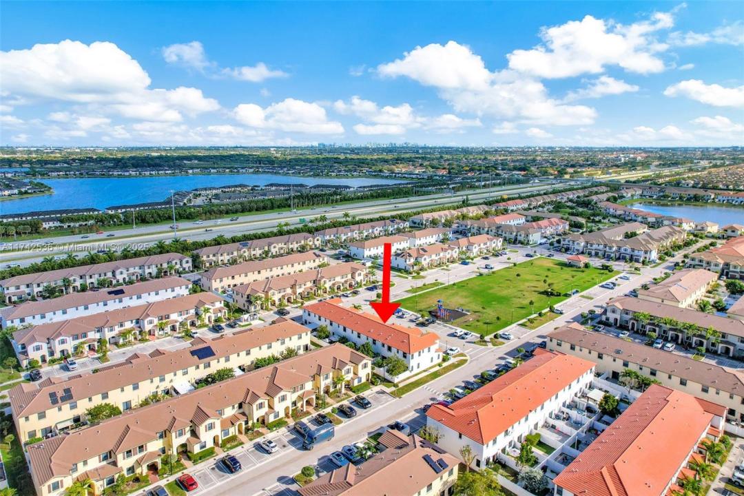 3321 W 105th Pl 3321, Hialeah, Florida 33018