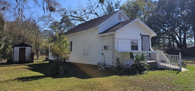 5676 Soutel Drive, Jacksonville, Florida 32219, USA