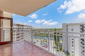 2025 NE 164th St 904, North Miami Beach, Florida 33162, USA