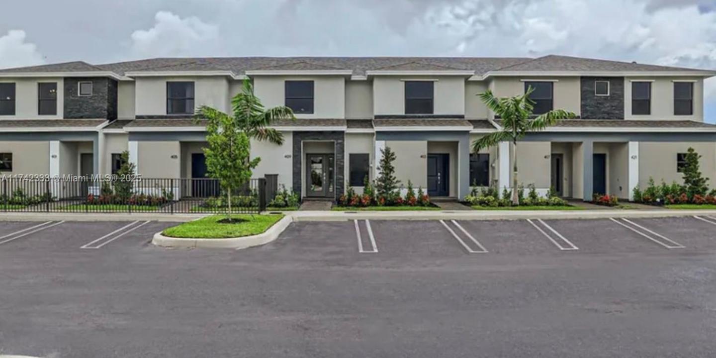 322 NE 1st Dr 1, Florida City, Florida 33034