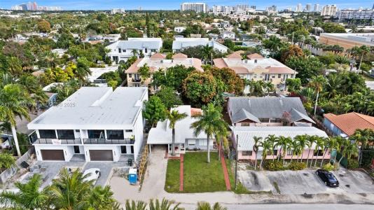 1114 NE 13th Ave, Fort Lauderdale, Florida 33304, USA