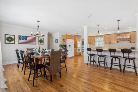144 Manor Lane, Riverhead, Nova Iorque 11947, Estados Unidos