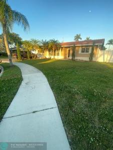 2126 NW 64th Ave, Margate, Florida 33063