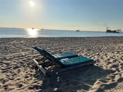 125 Ocean Ave 402, Palm Beach Shores, Florida 33404, USA