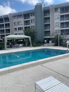 505 Spencer Dr 101, West Palm Beach, Florida 33409, USA