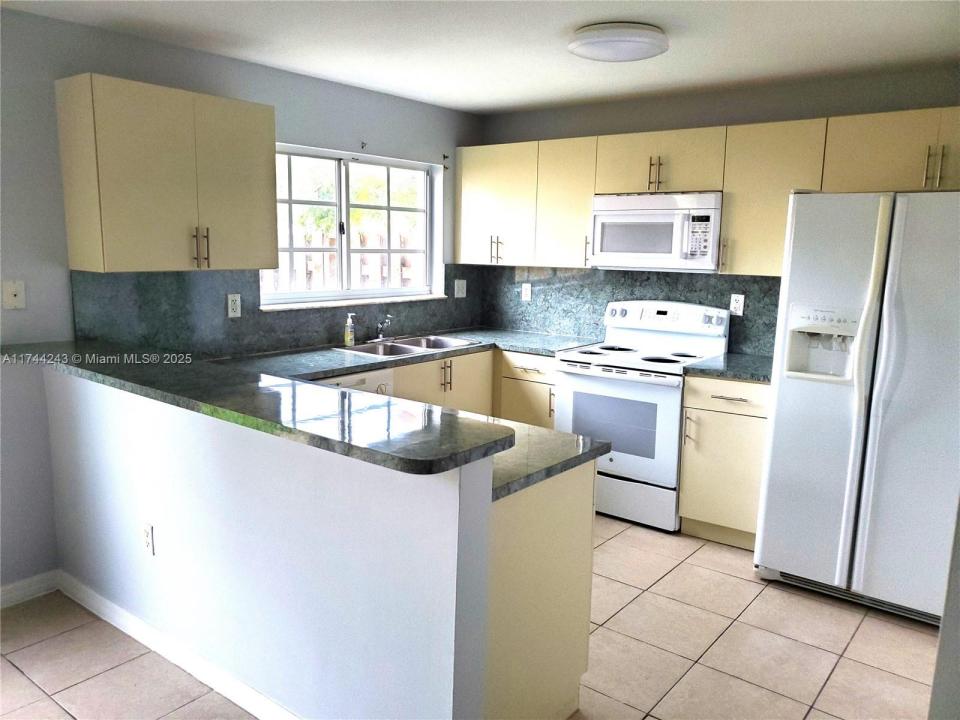 14122 SW 260th St 103, Homestead, Florida 33032