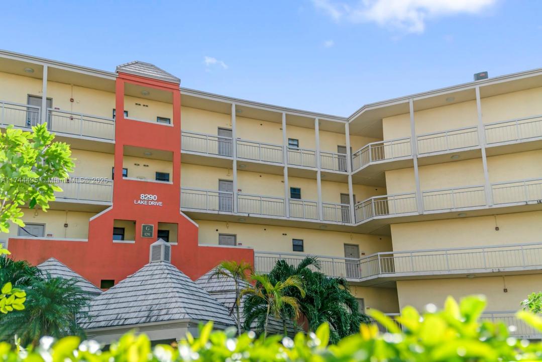 8290 Lake Dr 549, Doral, Floride 33166, États-Unis