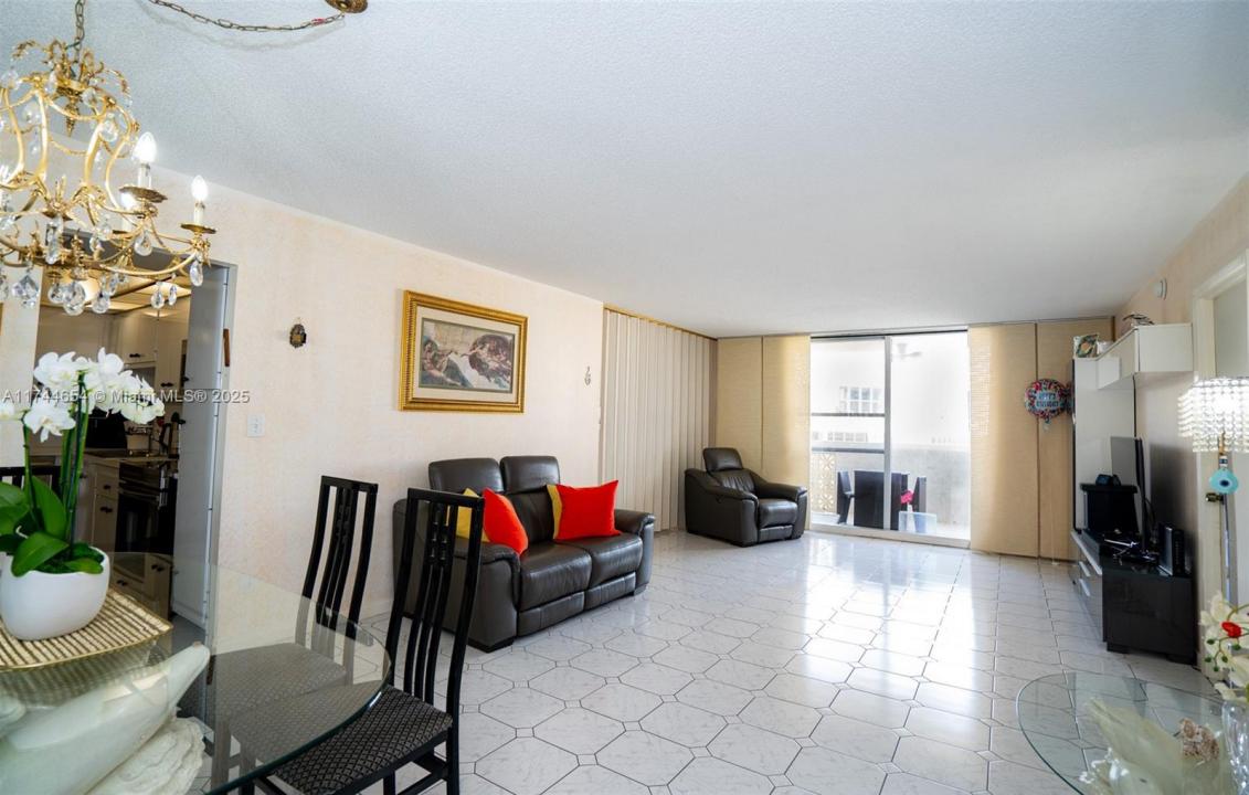 1833 S Ocean Dr 1103, Hallandale Beach, Florida 33009, HOA KỲ